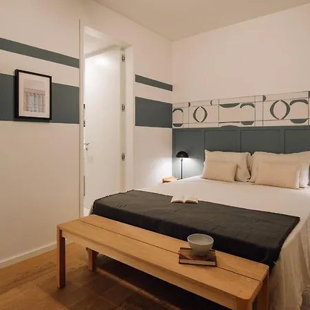 Apartment Mondego - 2 Bedrooms And Terrace In Arroios *