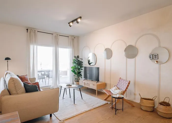 Mondego - 2 Bedrooms And Terrace In Arroios דירה *